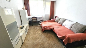 Apartament 3 camere decomandat de vânzare - zona Centrală   strada General Cristian Tell - imagine 4
