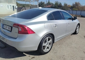 Vând Volvo S60 - imagine 4