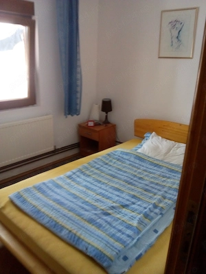 Un apartament făcut pentru familie. 4 camere, central, decomanda, etaj 2 - imagine 6