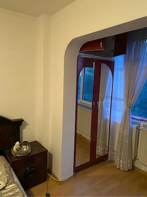 Vând apartament etaj 1 - imagine 2