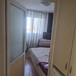 vanzare apartament 3 camere  - imagine 2