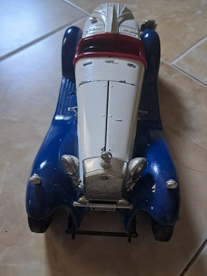 masinuta de colectie