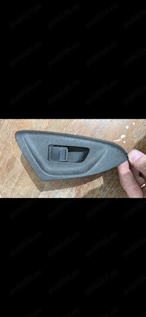 Buton geam dreapta Toyota Aygo 2017 - imagine 3