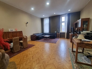 De vânzare apartament 71 mp  birou zona centrală
