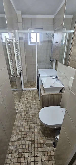 Apartament modern cu 3 camere de închiriat zona Stadion Olimpia - imagine 5