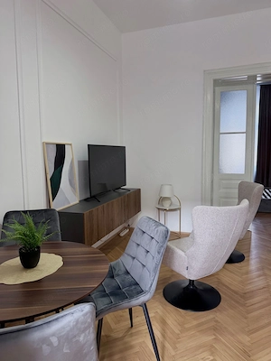 APARTAMENT LA PRIMA INCHIRIERE- ZONA CENTRALA - imagine 5