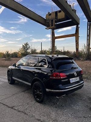 Vand Volskwagen Touareg 7P an 2018 suspensie pneumatică  - imagine 5