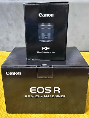 Canon Eos R