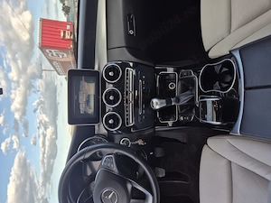 Mercedes 220 diesel, 2016, gri metalizat,interior piele, sonorizare Burmester - imagine 4