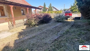 Casa cu teren 37 arii Apateu 43000 Euro - imagine 18
