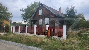 Casa de vanzare, 100 mp, teren 1000 mp, zona Livezeni