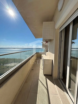 Penthouse 3 Camere Summerland | Vedere Mare și Lac | Dotări Premium - imagine 19