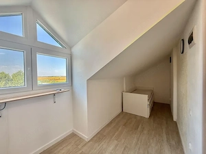 Vând apartament 2 camere Cosmopolis - imagine 5