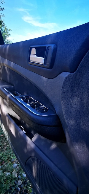 Ford  Focus AC break  - imagine 7