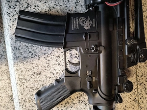 Vand replica pentru airsoft DBoy