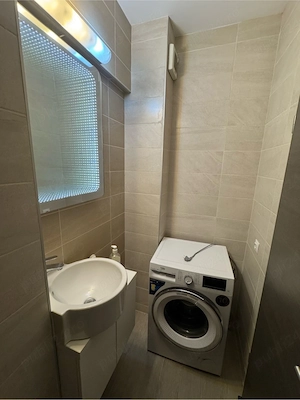 Apartament premium de vanzare in Craiova Str. Toporasi Vis-a-vis Fantasy park  Langa Promenada Mall - imagine 7