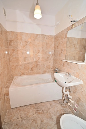 Apartament 2 camere strada Somesul Rece - cartier Baneasa - imagine 8