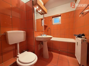 Apartament cu 2 camere nemobilat, centrala proprie - zona Torontalului - imagine 7