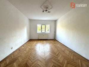 Apartament cu 2 camere nemobilat, centrala proprie - zona Torontalului