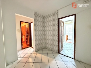 Apartament cu 2 camere nemobilat, centrala proprie - zona Torontalului - imagine 6