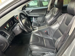 XC60 4x4 automat D5, distronic BLIS piele - imagine 4