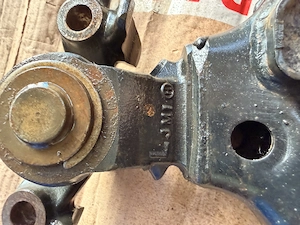 Set / Pachet 4 brațe suspensie Toyota Land Cruiser J120 (2 Față + 2 Spate) - Originale OEM - imagine 3