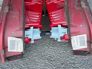 Stopuri interioare portbagaj Audi A4 B8.5 - imagine 3