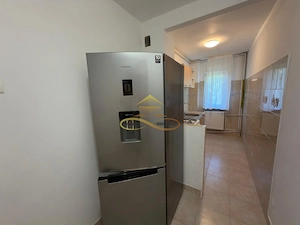 Apartament cu 2 camere de vanzare in Bacau etaj 1 - imagine 9