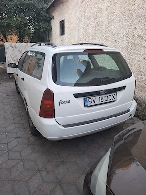 vand Ford focus  - imagine 5