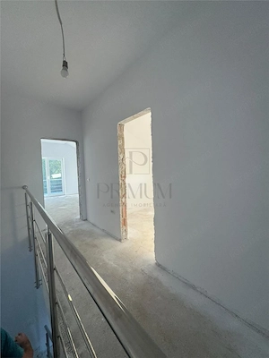 Duplex  generos - zona foarte buna - 3 dormitoare - imagine 6