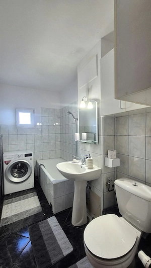 Apartament spatios, loc de parcare, Vlahuta - zona ITC. - imagine 12