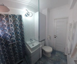 Far-apartament cu 2 camere - imagine 8