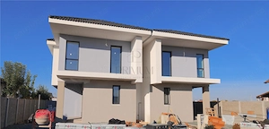 DUPLEX SEPARAT PRIN C.T - ZONA BUNA - ACCES RAPID CATRE ORAS