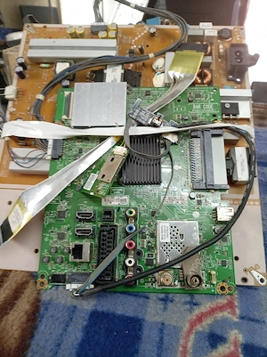 EAX66564304-(1.0) 150508 din tv Philips. 