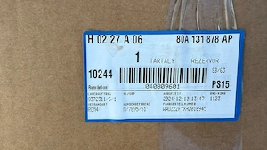 Rezervor+Pompa Adblue 80A131878AD 2.0 Tdi DETA Audi Q5 2 (FYB) OE - imagine 4