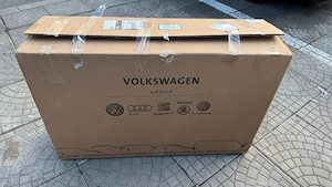 Rezervor+Pompa Adblue 80A131878AD 2.0 Tdi DETA Audi Q5 2 (FYB) OE - imagine 3