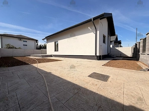Casă individuală pe parter, 4 camere, teren 360 mp   Comuna Berceni - imagine 4