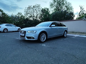 Vând Audi A4 B8,5