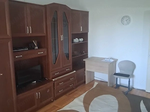 Închiriez garsoniera 210 +210 garanție lângă AEM calea Buziasului la etajul 3 5. - imagine 6