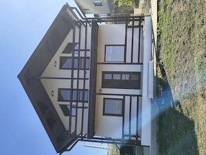 Persoană fizică vând casă în Câmpenești Cluj 