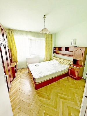 ZONA CIRCUMVALAȚIUNII - Închiriere apartament 3 camere, decomandat, centrală proprie la 350 E. - imagine 7