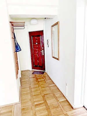 ZONA CIRCUMVALAȚIUNII - Închiriere apartament 3 camere, decomandat, centrală proprie la 350 E. - imagine 11
