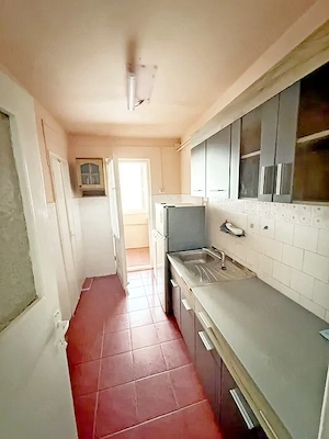 ZONA CIRCUMVALAȚIUNII - Închiriere apartament 3 camere, decomandat, centrală proprie la 350 E. - imagine 10