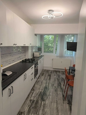 Inchiriez apartament 3 camere  20m METROU GORJULUI - imagine 2