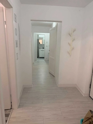 Inchiriez apartament 3 camere  20m METROU GORJULUI - imagine 3