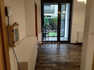 Apartament cu 2 camere de închiriat- centrala proprie, Dumbravita