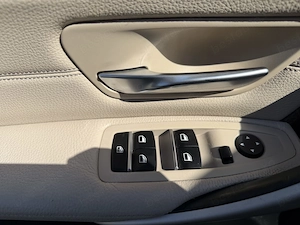 Bmw Seria 3 - imagine 12