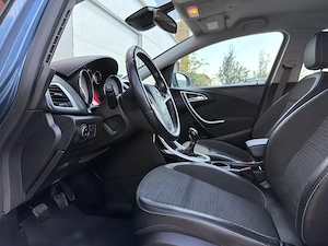 Opel Astra - imagine 17