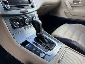 Vw Passat CC - imagine 13