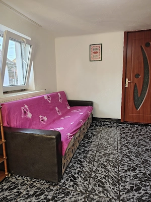 Casă de vănzare in Câmpia Turzii cartierul Șarât str. Traian nr.25  - imagine 2
